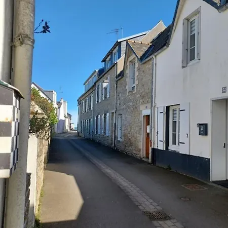Maison Sur Le Port De L'ile Tudy *